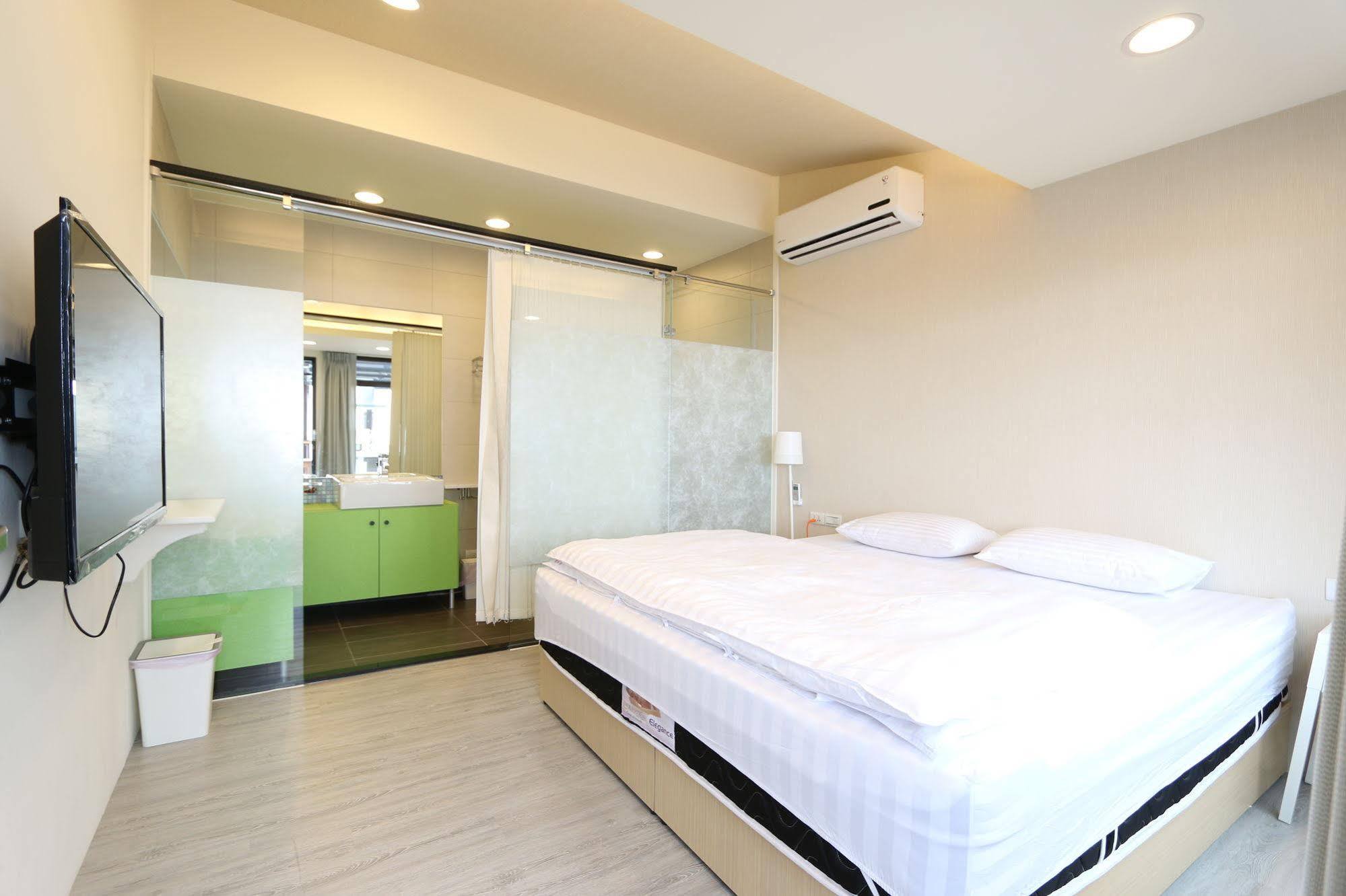 Ying Mu Home Цзюфэнь Экстерьер фото