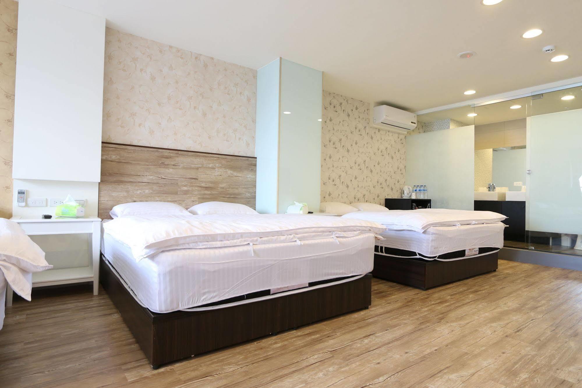 Ying Mu Home Цзюфэнь Экстерьер фото
